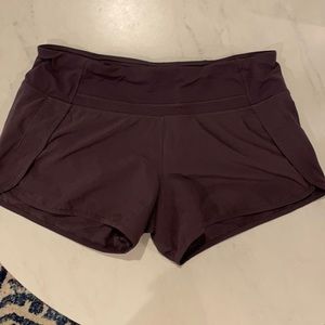 Lululemon women’s size 8 shorts